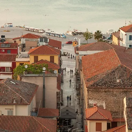 Deluxe 2-bedroom In The Heart Of Náuplia